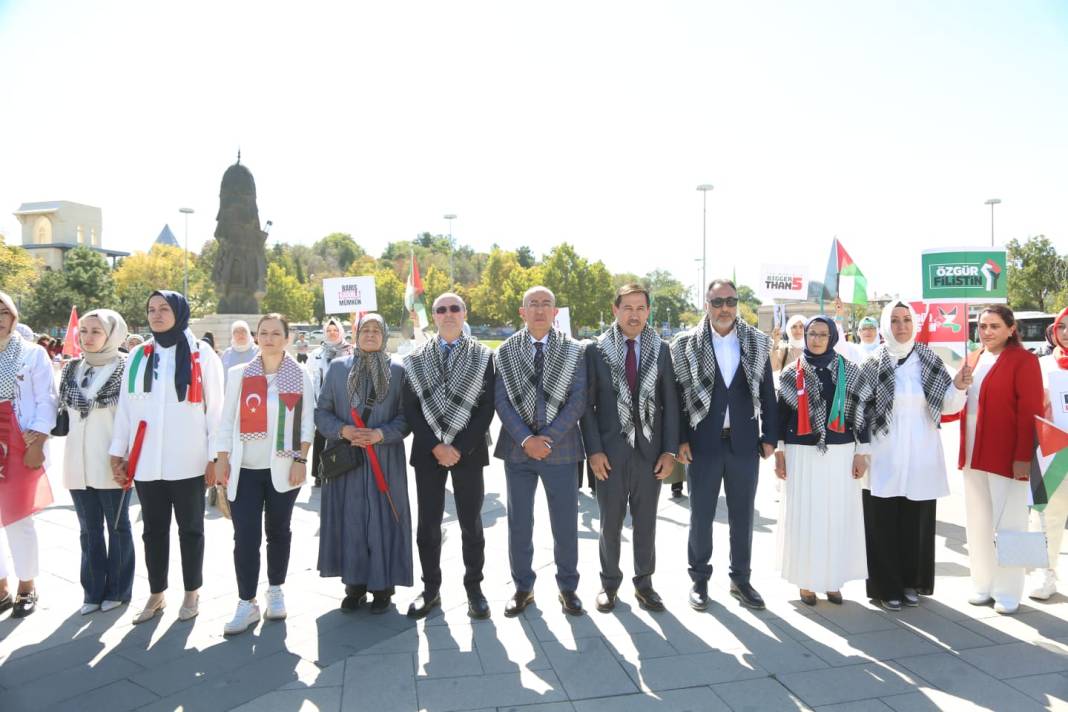 Gazze için sessiz çığlık Konya’da yankılandı 11